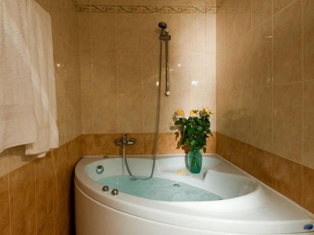 Hotel Montereale Pordenone Luaran gambar
