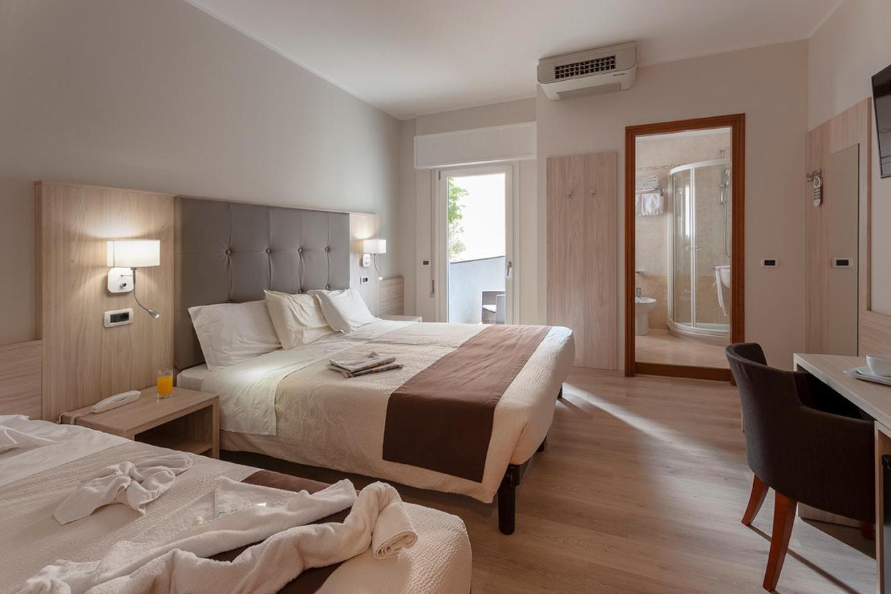 Hotel Montereale Pordenone Luaran gambar